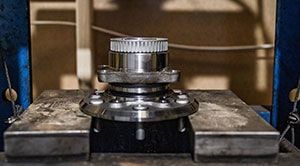 Car wheel hub assembly